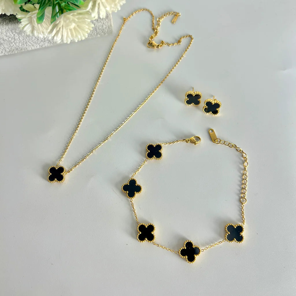 Black Clover Set