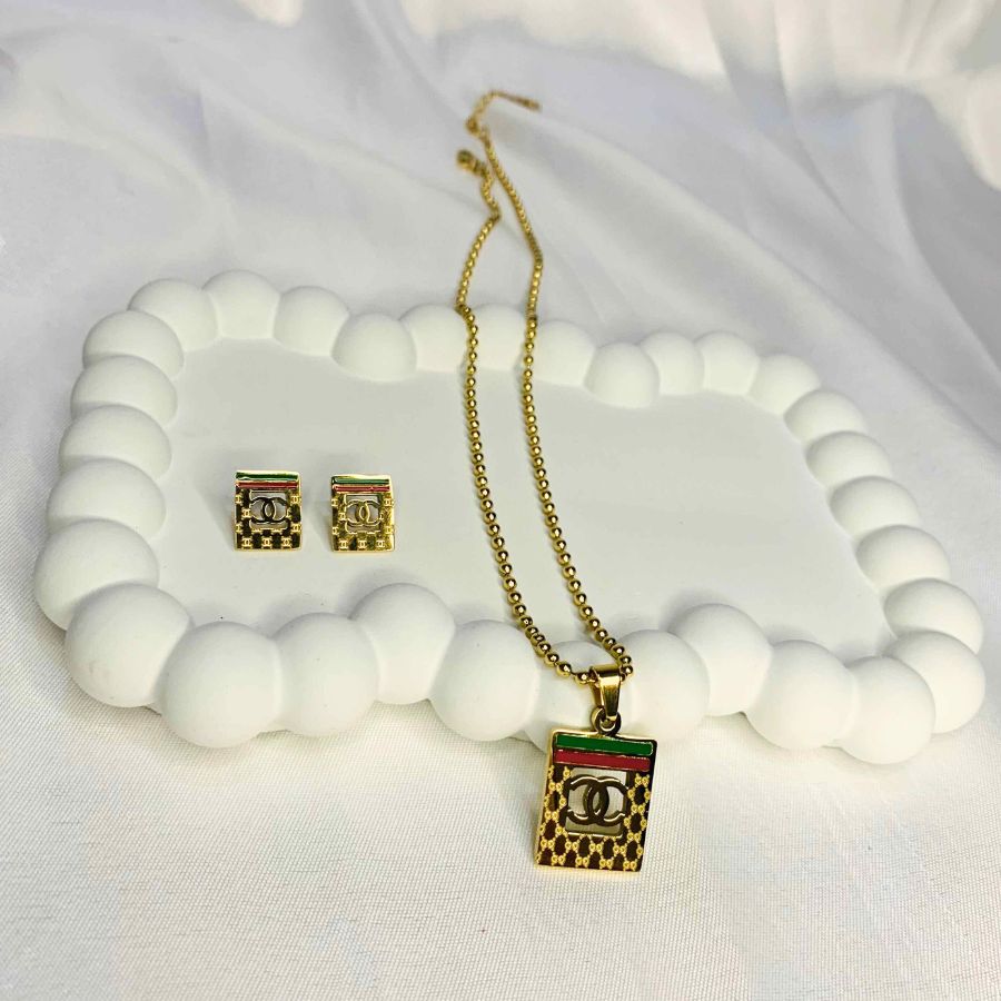 Gucci set Necklace with Earring