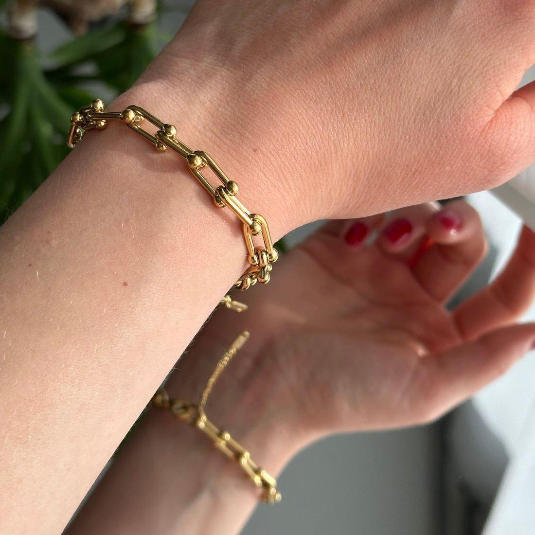 U Shape Chain Bracelet