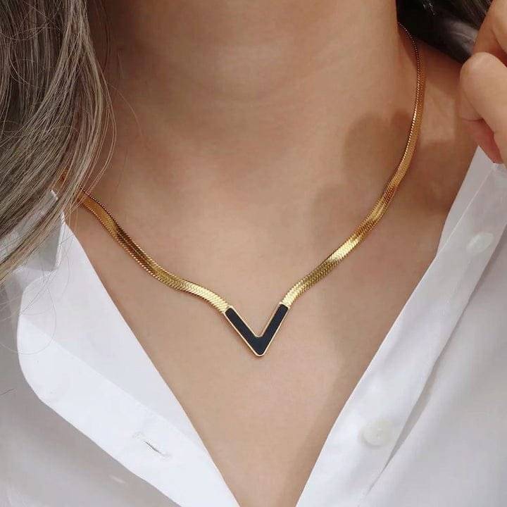 Velora Essence Necklace