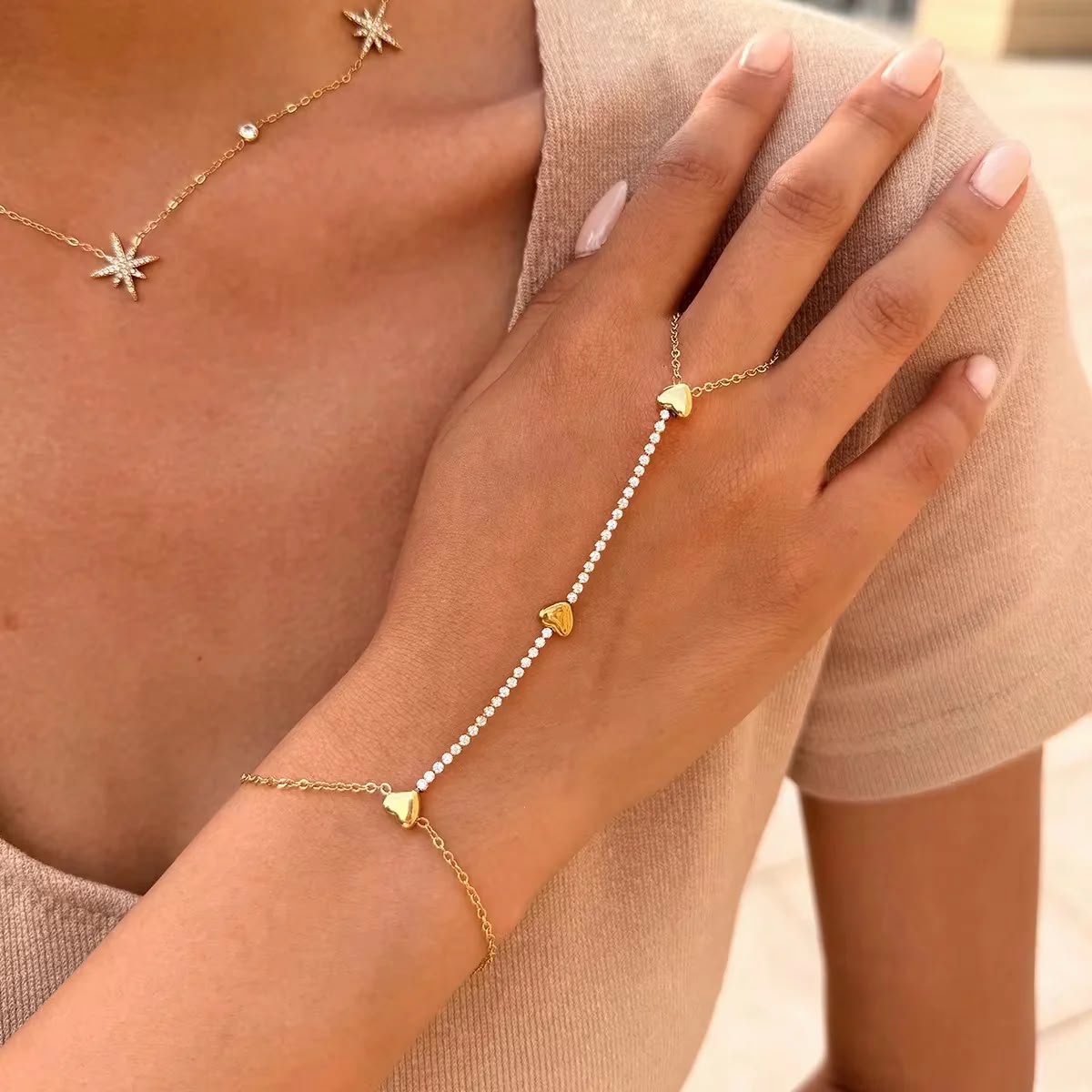 Trio Heart Crystal Handchain