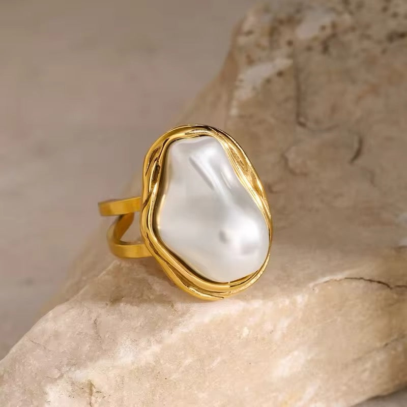Mother Pearl Ring