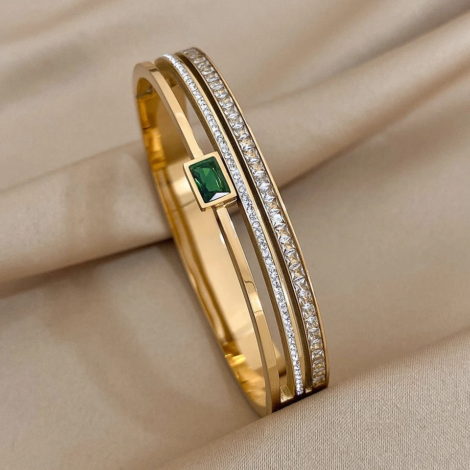 Emerald Stone Set Ring & Bangle