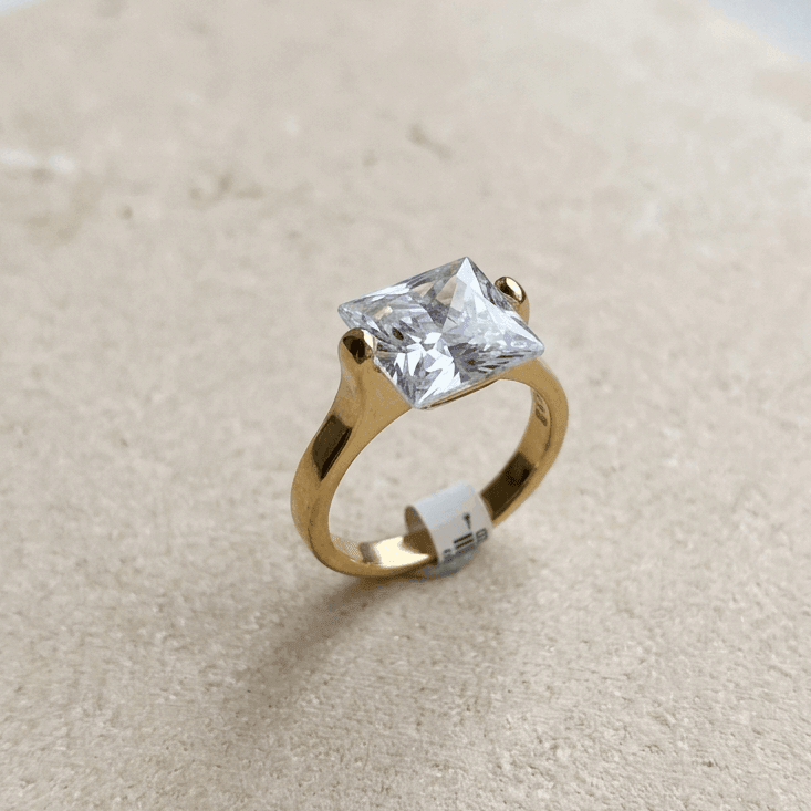 Square Zirconia Ring