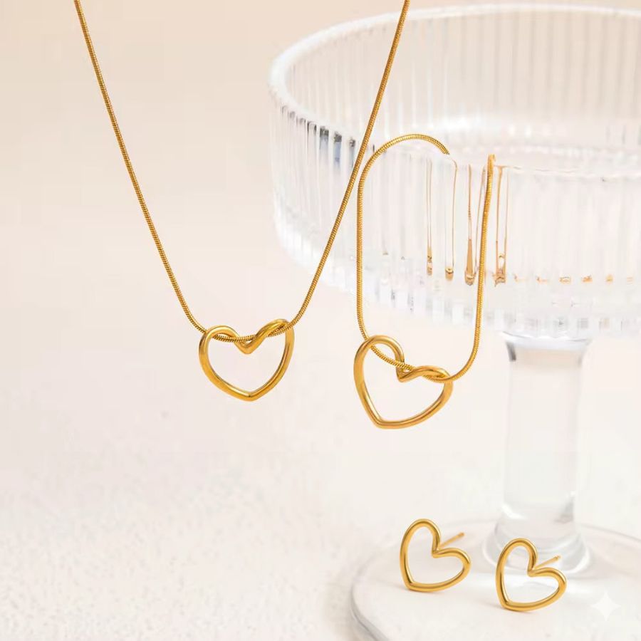 Twisted Heart Complete set