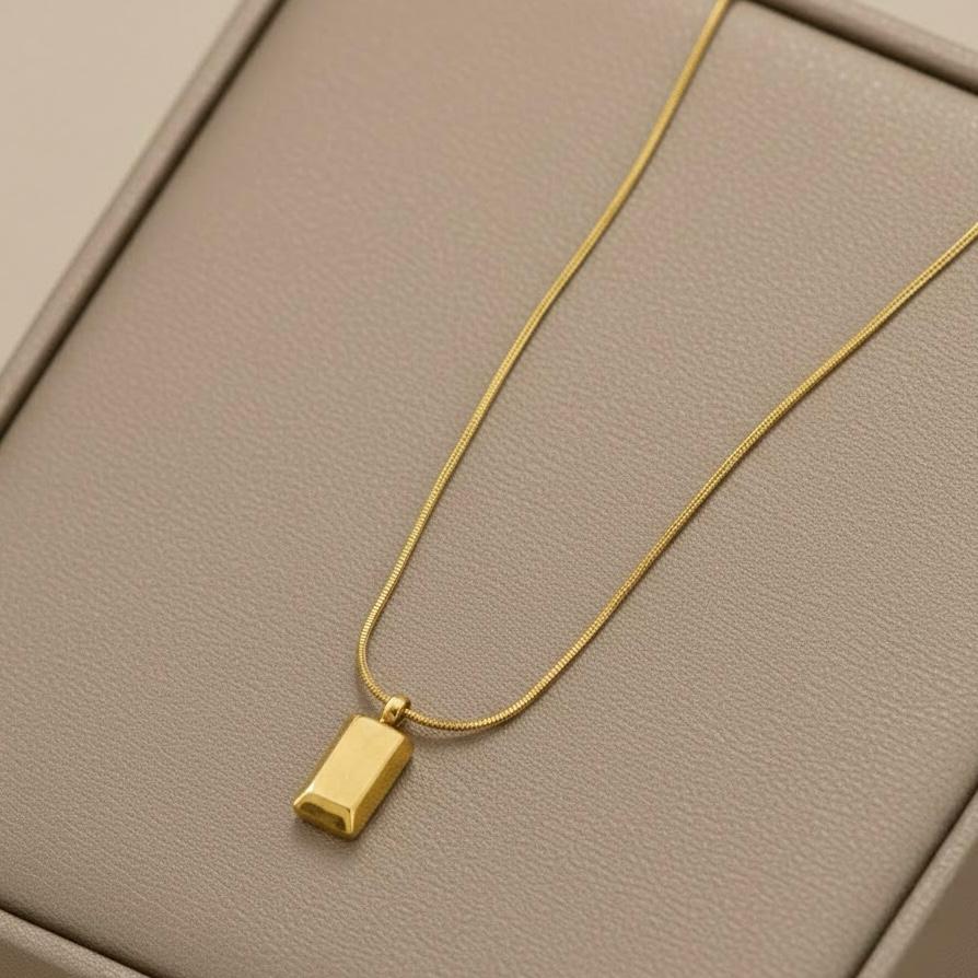 Gold Bar Necklace - Stainless Steel