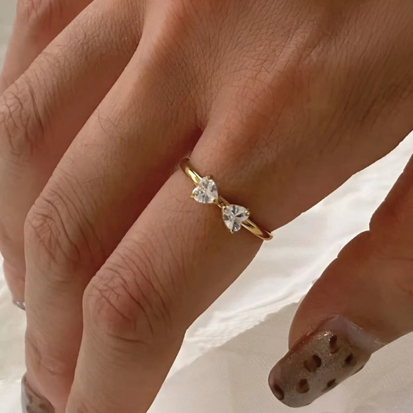 Bow Stone design ring